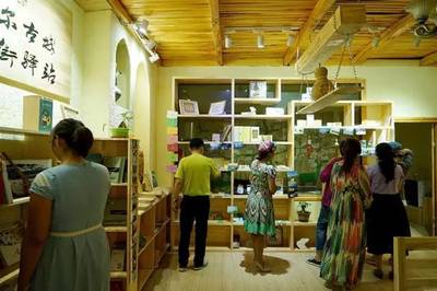 絲路新驛 探訪喀什異域風(fēng)情主題郵局，解鎖郵政文化與展覽服務(wù)新體驗(yàn)